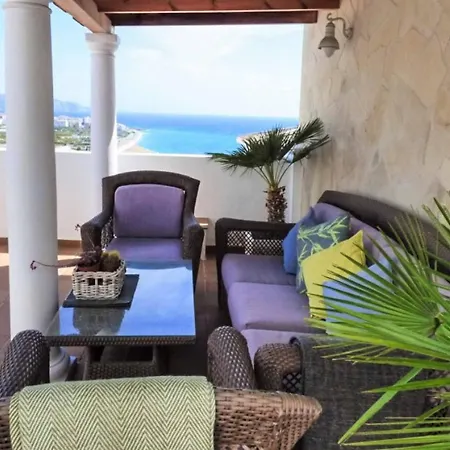 Villa Vistas Al Mar *